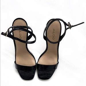 Aldo Stiletto heel in black Size 6